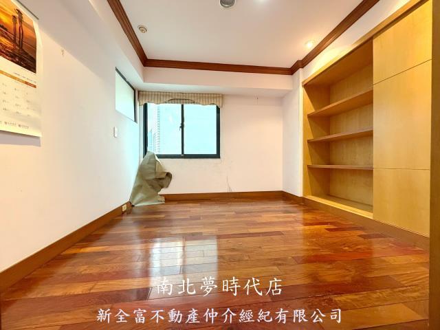 南區華廈-1