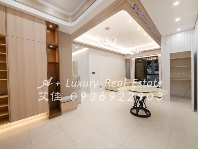 一層一戶面公園庭院近捷運南京復興租松山區豪宅租台北市豪宅頤園
