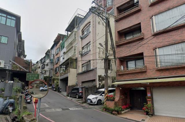 新北深坑透天法拍-2