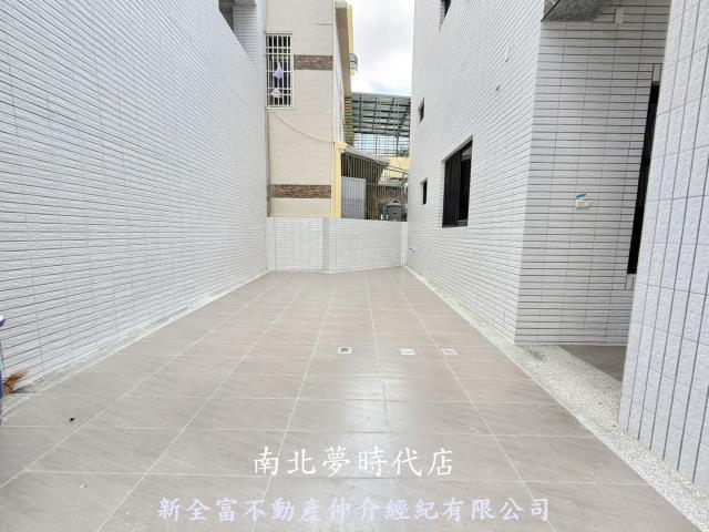台南學甲透天-10