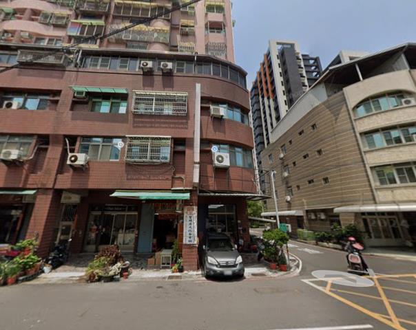 三民區法拍大樓-2
