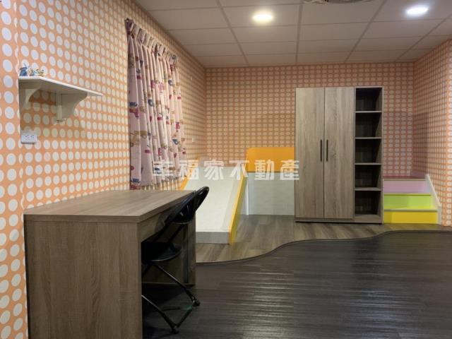 東區店面-11