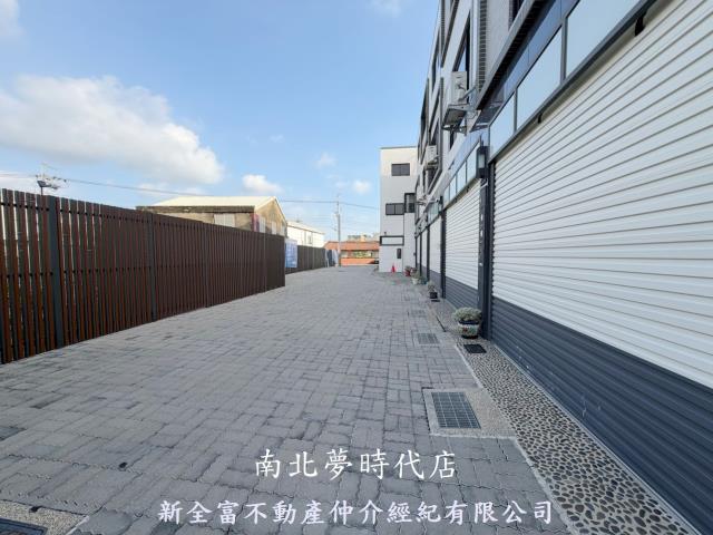台南七股透天-11