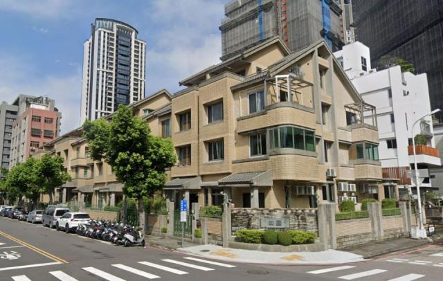 西屯拍賣別墅-0