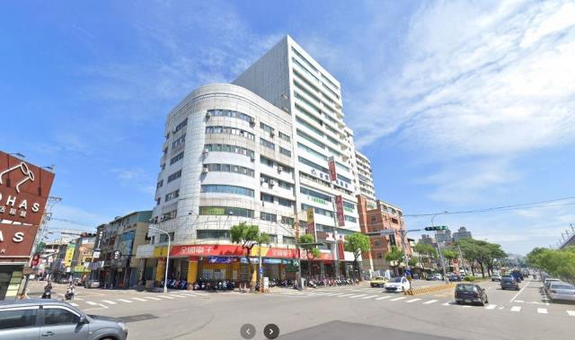 潭子區法拍屋中山路二段鄉根優室法拍林小陽