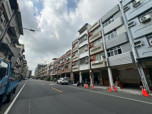 小港法拍透天-6