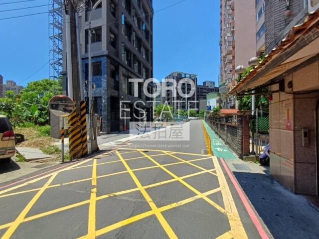 新北淡水法拍華廈-7