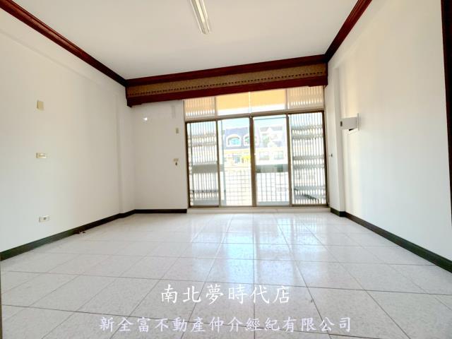 台南中西區透天-8