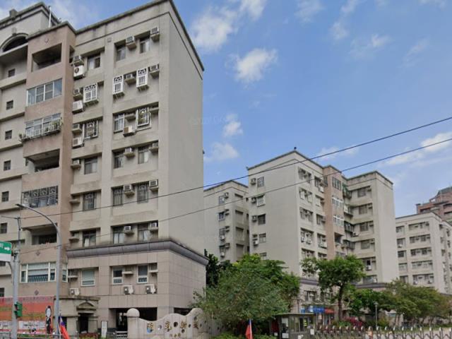 五股法拍大樓-8