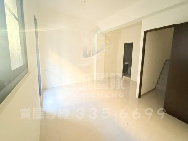 新市透天-3