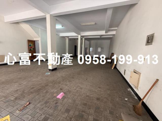 高雄三民區店面-1