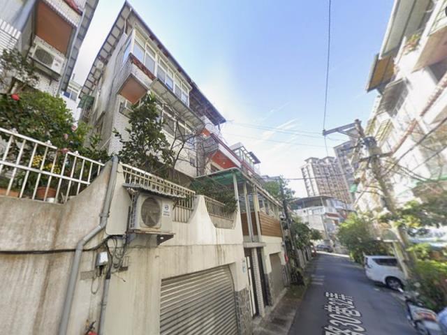 新北淡水透天法拍-1