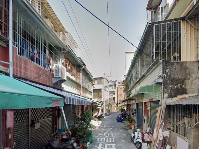 高雄楠梓透天法拍-1