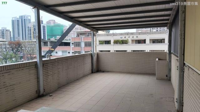 高雄左營透天-9