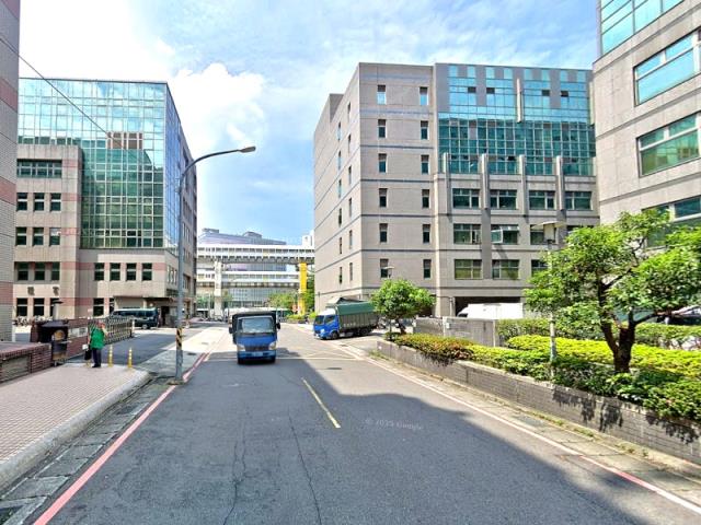 新北中和華廈法拍-9
