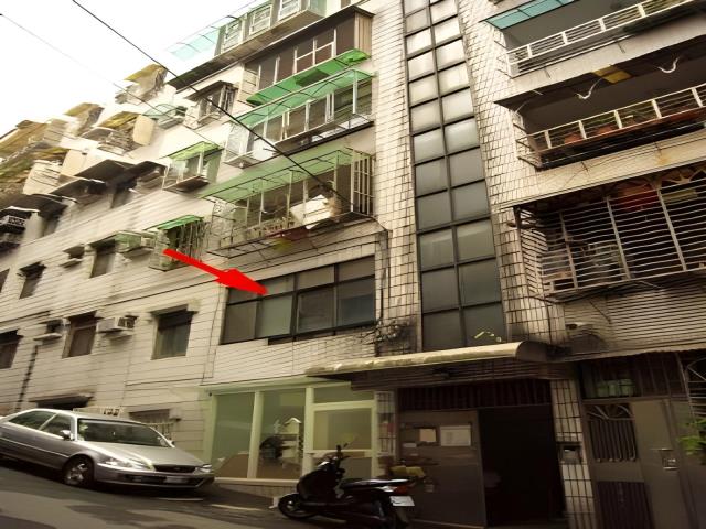 基隆法拍公寓-1