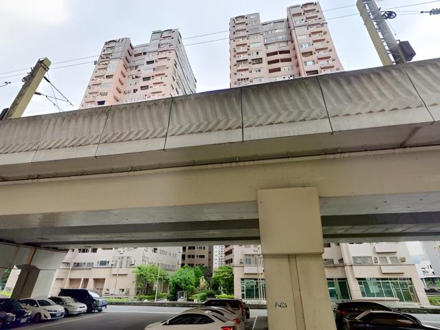 汐止大樓法拍-7