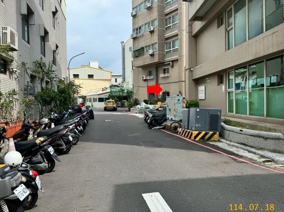 台南華廈法拍-1