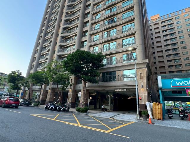 高雄前鎮大樓法拍-4