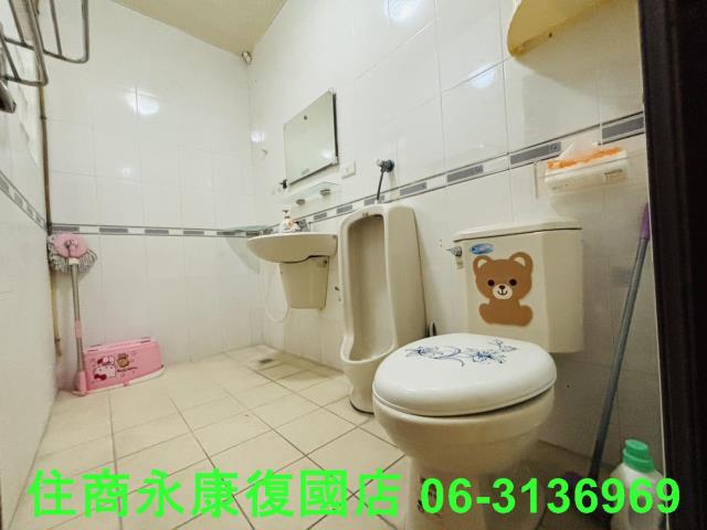 台南東區透天-13