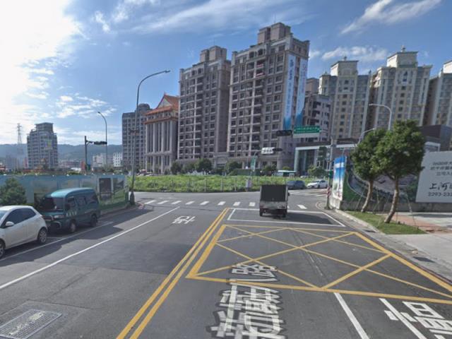 新北大樓法拍-2