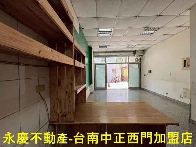 台南東區透天-2