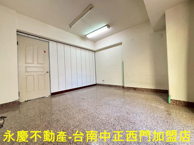 台南東區透天-3