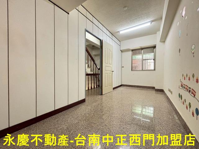 台南東區透天-5