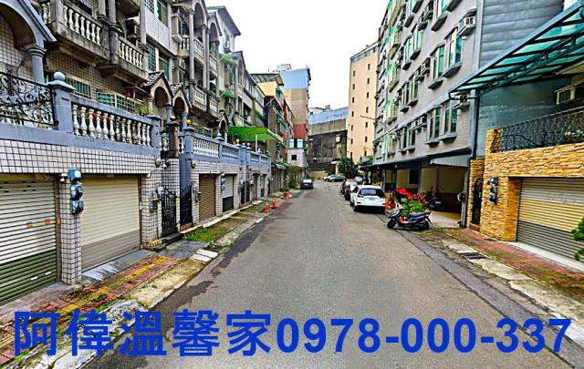 東區透天-1