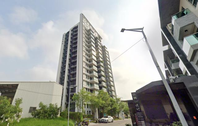 仁武法拍大樓-2