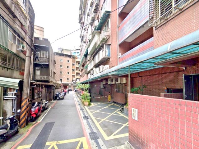 新北永和法拍大樓-2