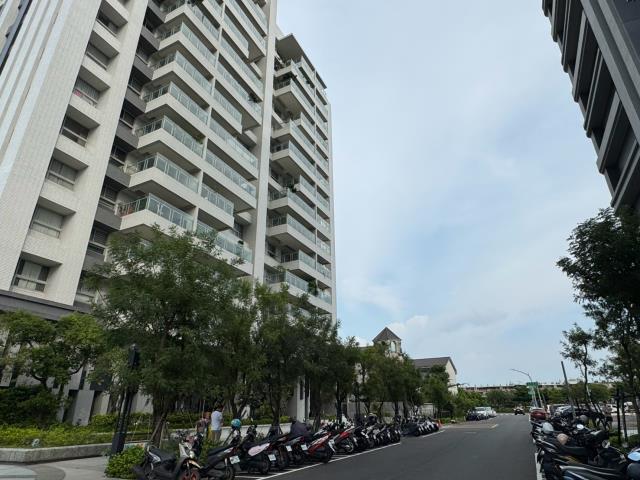 高雄楠梓大樓法拍-8
