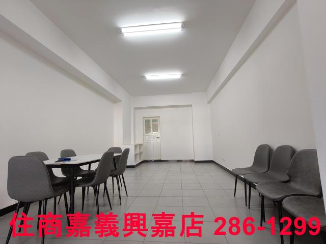 西區店面-9