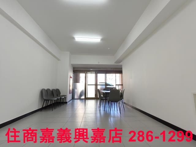西區店面-11