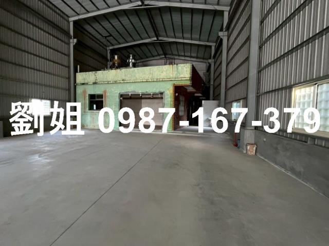 大寮廠房店面廠房20米路大車可進出租廠房