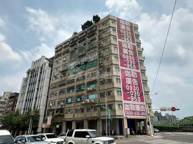 中正區法拍屋泉州街尚志大廈優室法拍林小陽