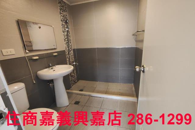 嘉義西區華廈-11