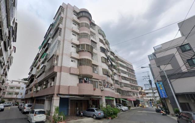 大里區法拍屋五福二街元百大鎮C區優室法拍林小陽