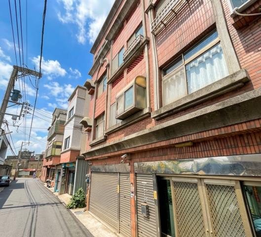 新竹竹北法拍屋白地街575號