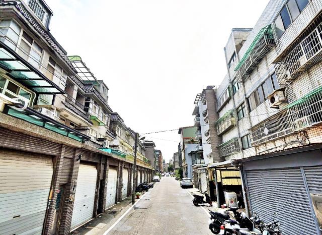 湖口鄉仁興路三房公寓