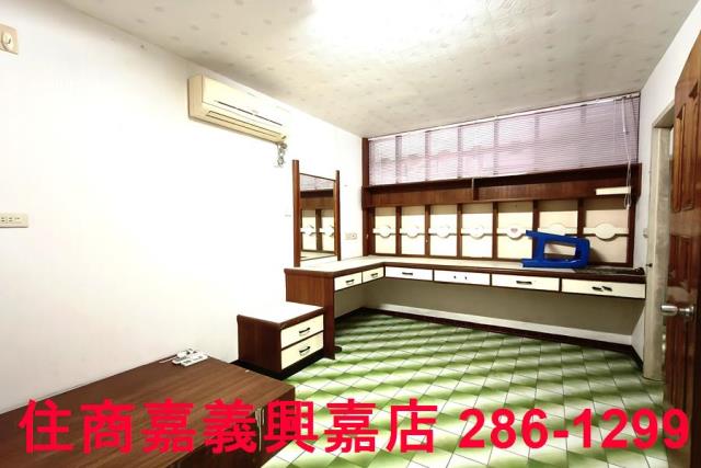 嘉義西區透天-8