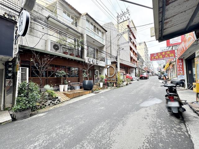 龍井東海13米方正建地透天