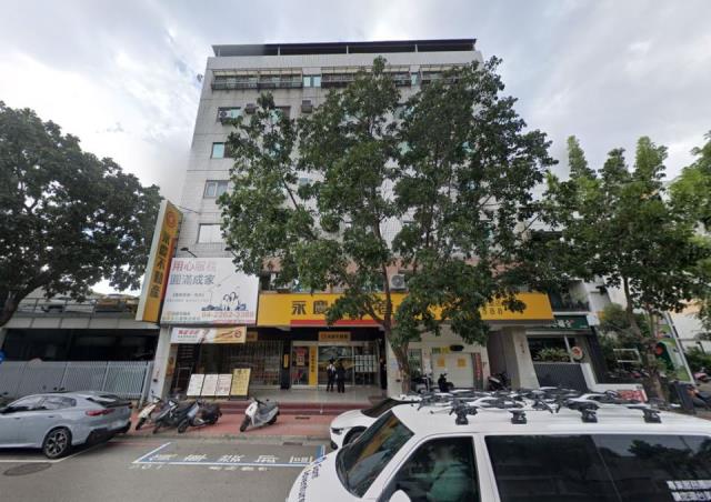 南區法拍屋文心南路文化家園優室法拍林小陽