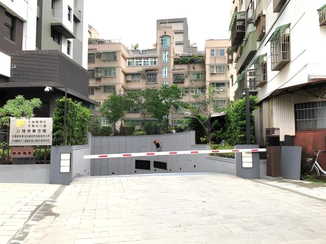 台北內湖大樓法拍-4