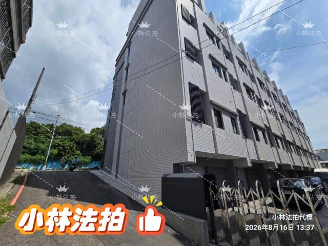 台中法拍電梯透天店面-2