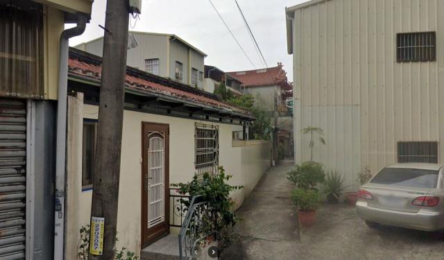 霧峰區法拍屋萊園路南天宮透天優室法拍林小陽