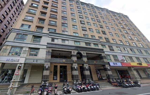 蘆竹區法拍屋忠孝西路國家學院優室法拍林小陽