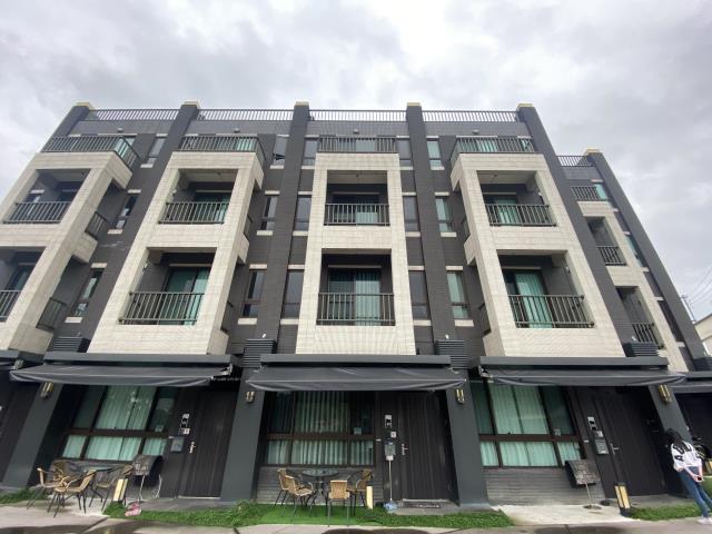 員山鄉法拍屋同新路水玥度假別墅優室法拍林小陽