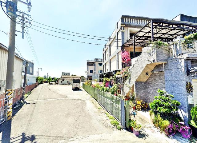 麥寮鄉興化4年別墅