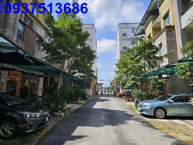 宜蘭縣宜蘭市嵐峰路一段黎明京都透天出售